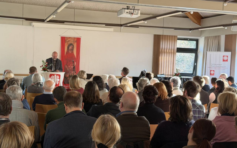 Elisabethtag 2025: Über 120 Gäste feiern unter dem Motto „Beraten. Wege ebnen. Vernetzen.“ das soziale Engagement in Neuwied